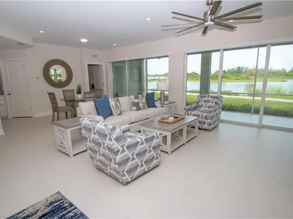 195 Indies Dr E #102, NAPLES, FL 34114
