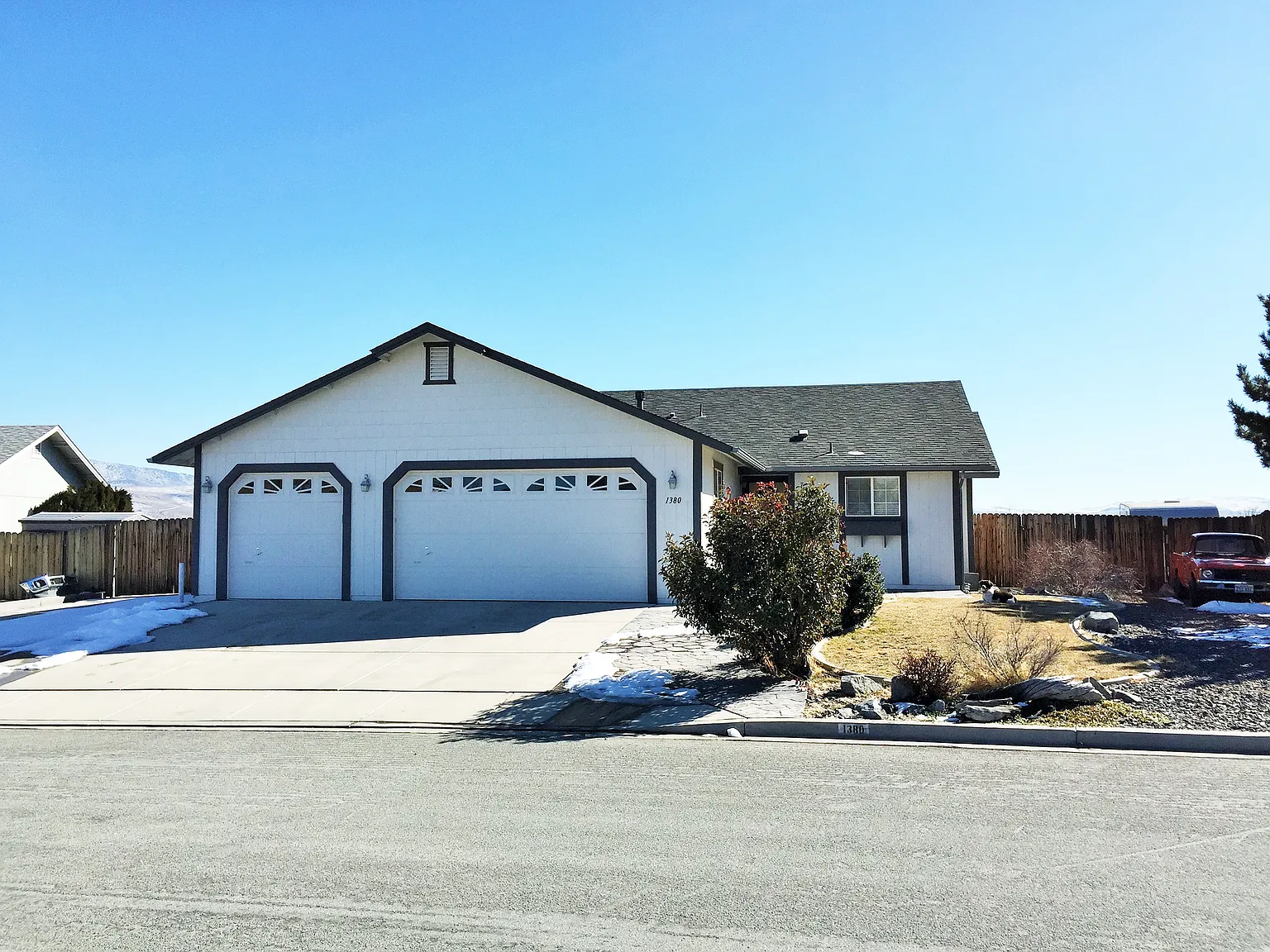 1380 Bufflehead Dr photo 1