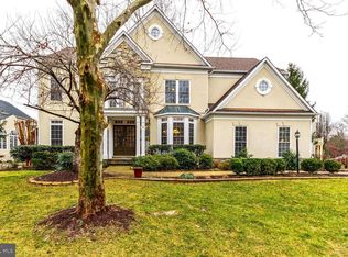 8101 Willingboro Ct, Gainesville, VA 20155