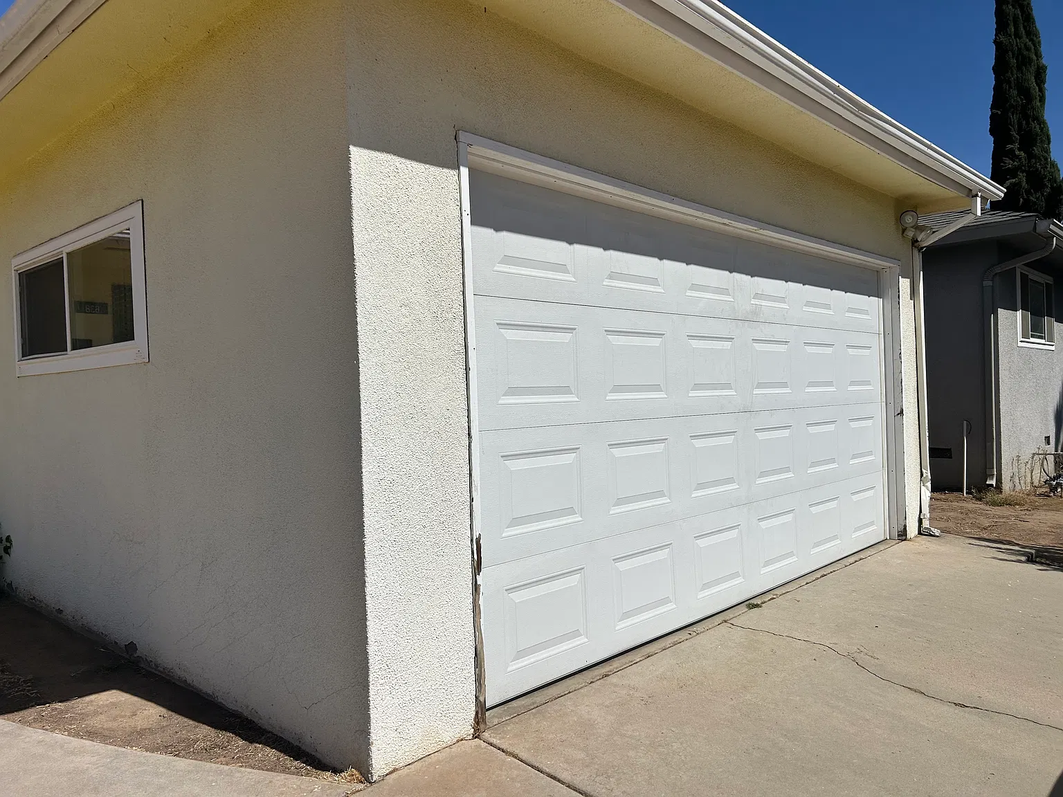 3 bed, 1401 sqft, $2,000 — Photo 3