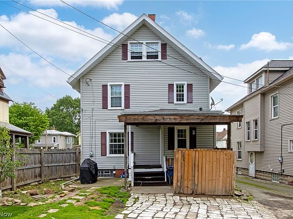 4th image of 412 Spink St
