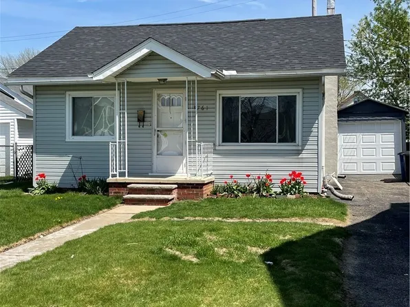 3761 W 135th St, Cleveland, OH 44111