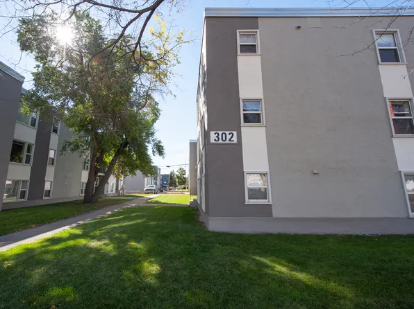 302 Goulet St #8, Winnipeg, MB R2H 0S5