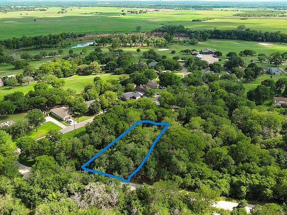 3rd image of LOT 33 Kaelepulu Dr
