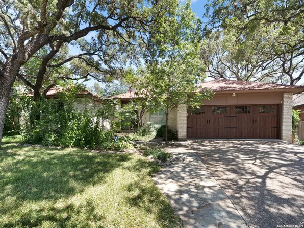 9310 Harvest Trl, San Antonio, TX 78250