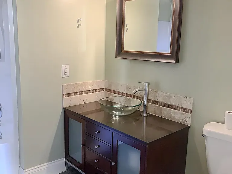 509 Delaware St #201 — Photo 14