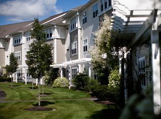 352 Chestnut Farm Way, Raynham, MA 02767