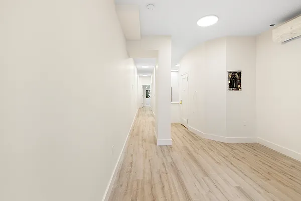 Rented by Compass | media 2