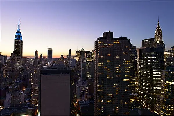 Sold by Park River | media 9