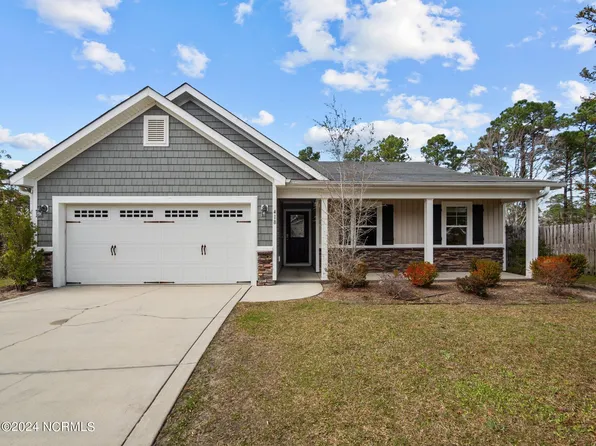 418 Blue Pennant Court, Sneads Ferry, NC 28460