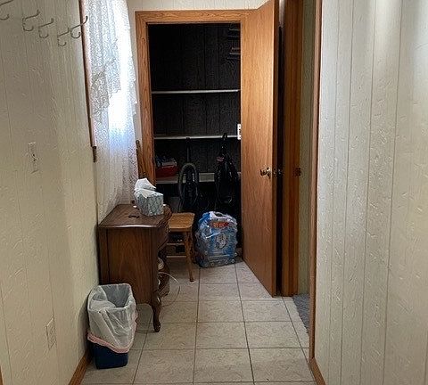 5th image of 1204 S Willow Dr