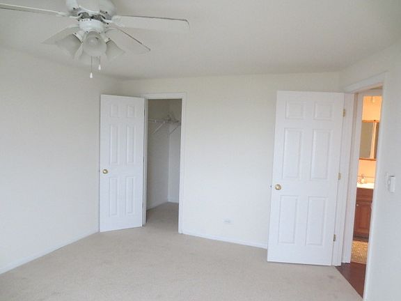5th image of 2333 N Neva Ave APT 303C
