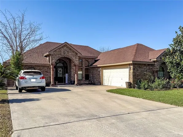 2447 Date Palm Dr, Rio Grande City, TX 78582
