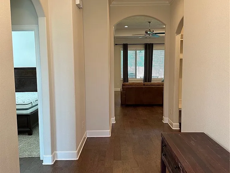 15605 Long Creek Ln — Photo 3