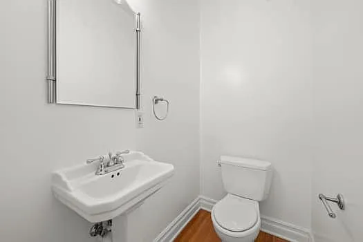 FORMAL GUEST POWDER ROOM