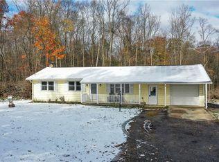 10339 Liberty St, Garrettsville, OH 44231