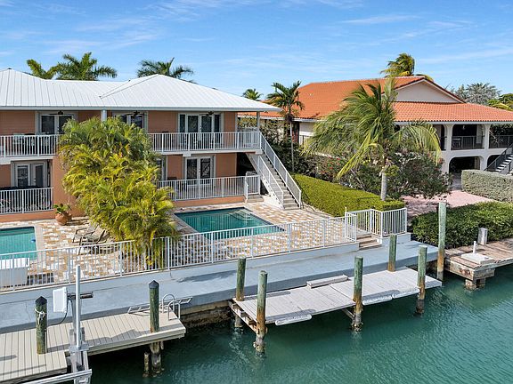 4th image of 570 9th St