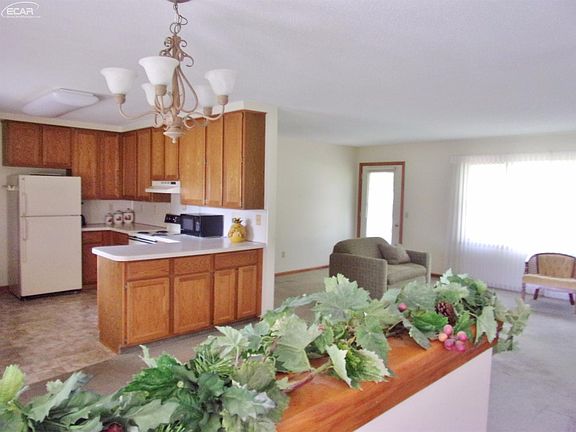 2nd image of 7470 Country Meadow Dr