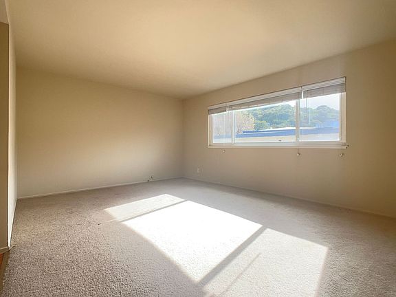 3rd image of 2187 Carlmont Dr APT 12