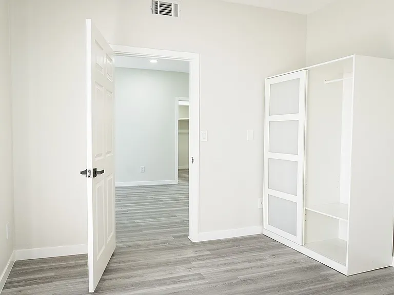 2820 Sawtelle Blvd — Photo 110
