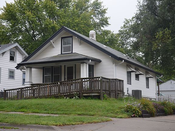 3rd image of 1447 Dakota St