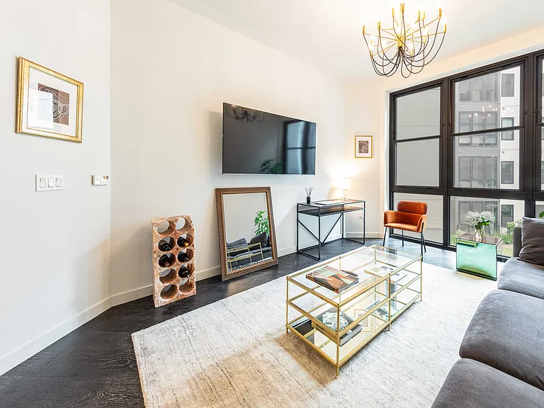800 Embassy Dr #215 — Photo 3