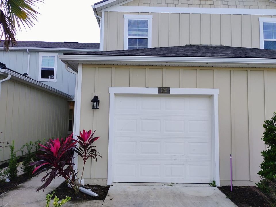 1st image of 120 Pomona Way