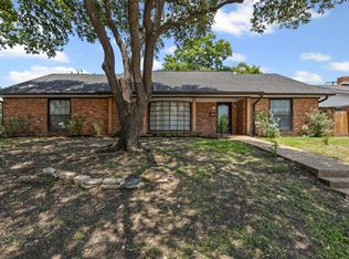 3864 Wedgworth Rd S, Fort Worth, TX 76133