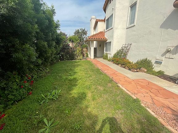 2nd image of 12602 Creekwood Ct