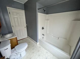 176 Alfred St APT 1, Biddeford, ME 04005