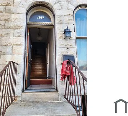 209 E North Ave #A — Photo 2