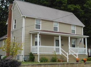 465 Market St, Ste Genevieve, MO 63670