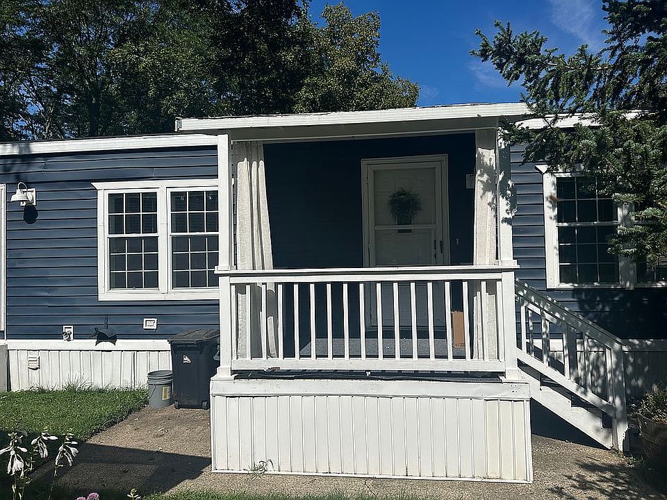 1st image of 3014 Hillanlake Dr