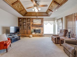 9001 Tracy Dr, Oklahoma City, OK 73132