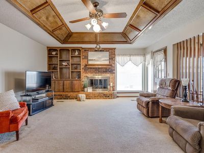 9001 Tracy Dr, Oklahoma City, OK, 73132