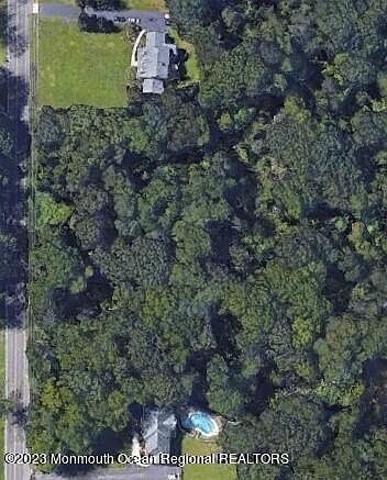 2nd image of 112 Five Points Road