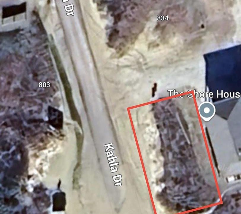 2nd image of 1871 Atlantis Ln