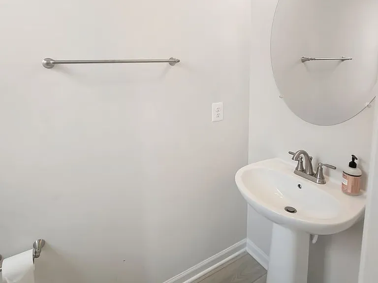 8807 Merriweather Ln — Photo 12