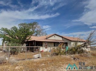 25 Desert Flower Rd, Artesia, NM 88210