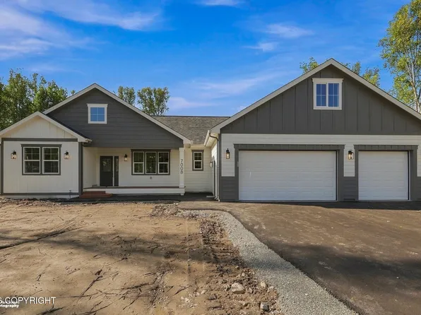 7008 N Aussie Dog Rd, Palmer, AK 99645