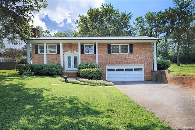 1st image of 142 Northmont Dr