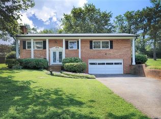 142 Northmont Dr, Statesville, NC 28625