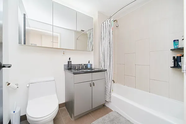 Rented by Brown Harris Stevens | media 19