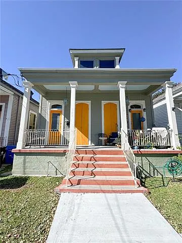 325 S Rendon St Photo 1