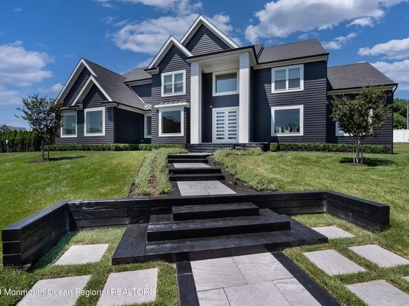 10 Friendship Lane, West Long Branch, NJ 07764