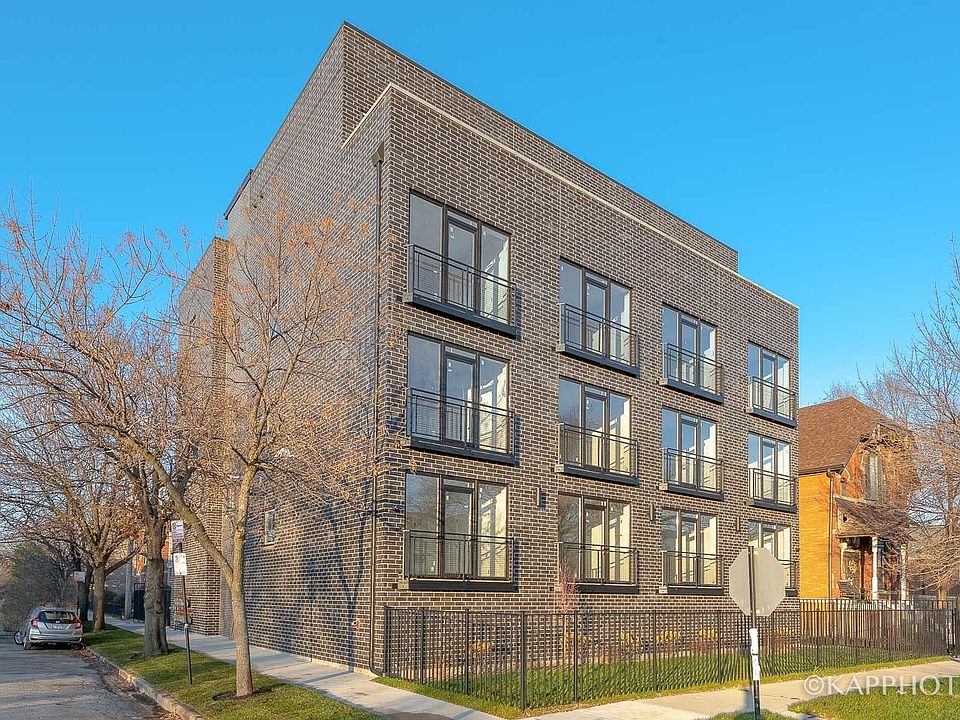 1st image of 35 S Hoyne Ave #1A