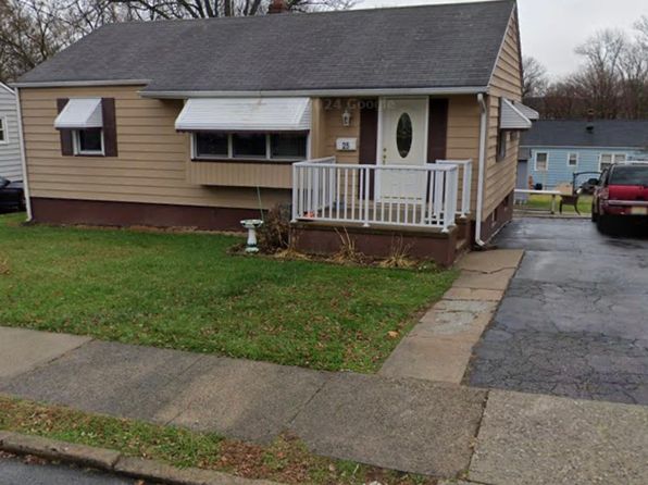 25 Summer Ave