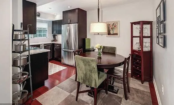 7751 Inversham Dr — Photo 3