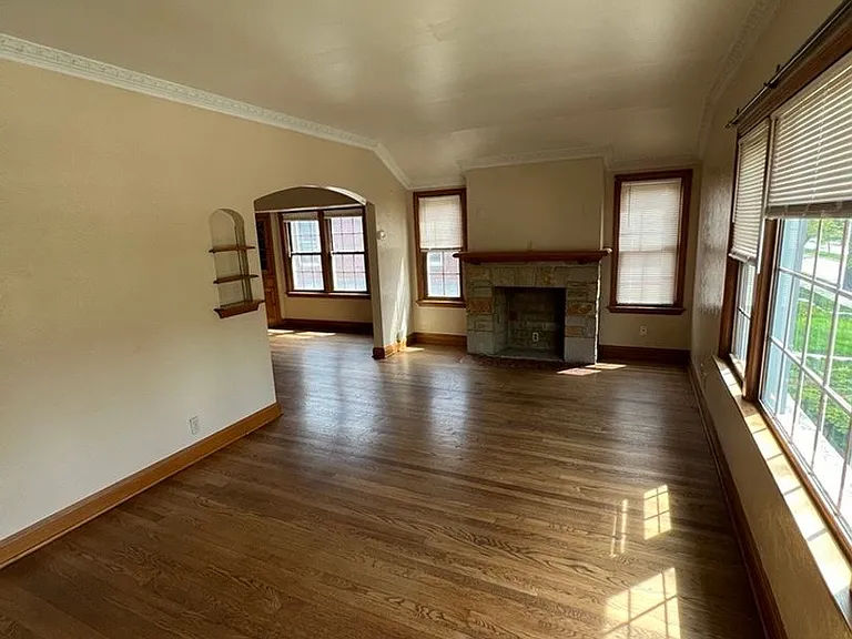 3462-64 N Humboldt Ave — Photo 7