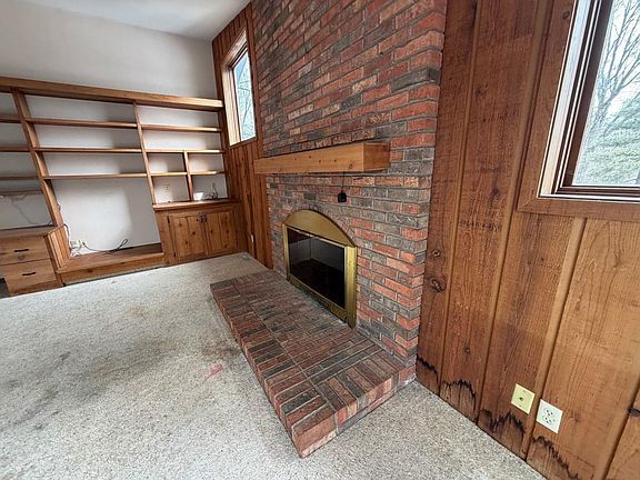3rd image of 1805 WOODLAND RIDGE ROAD